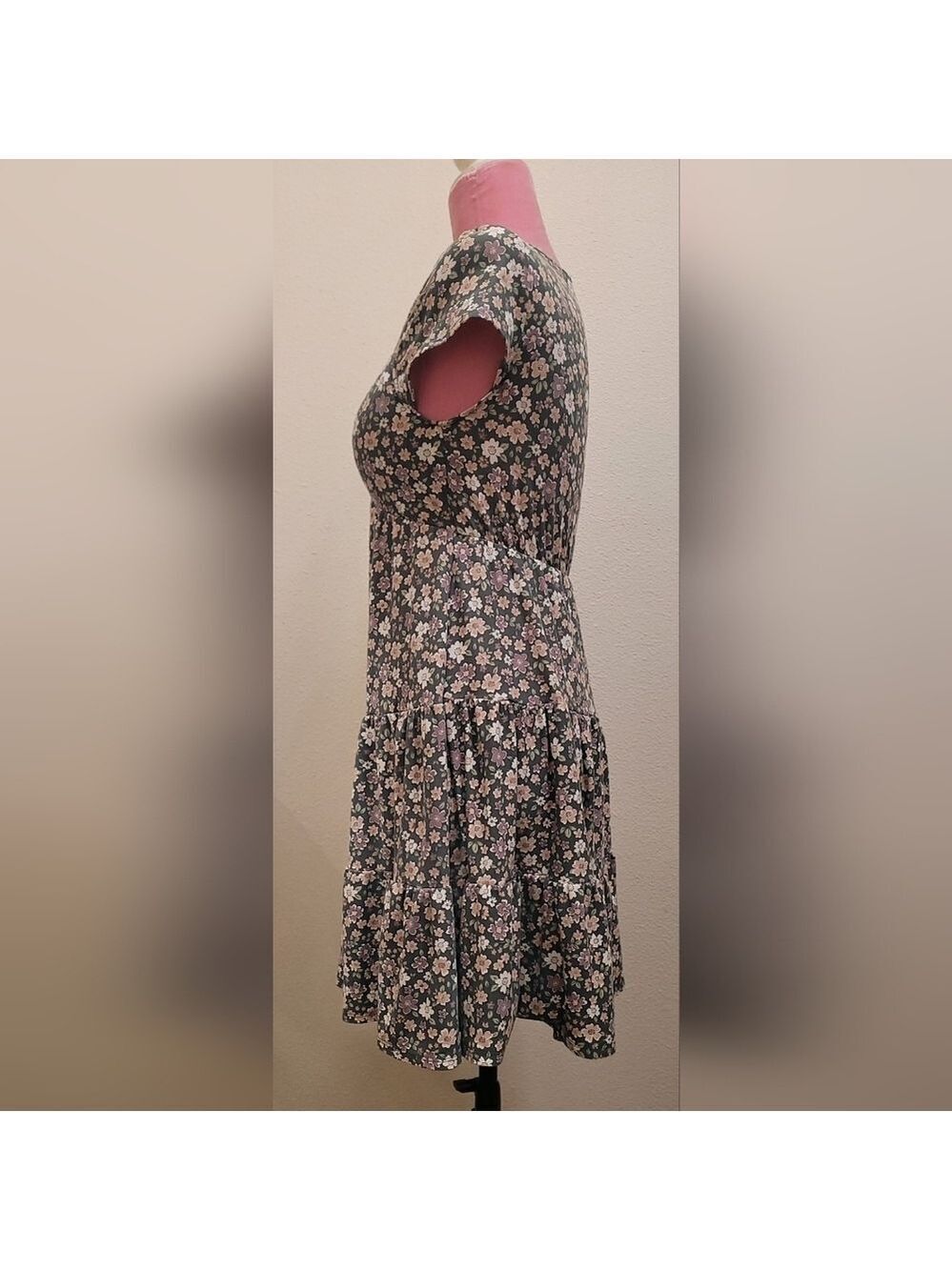 Derek Heart Pastel Floral Dress - Picture 4 of 8